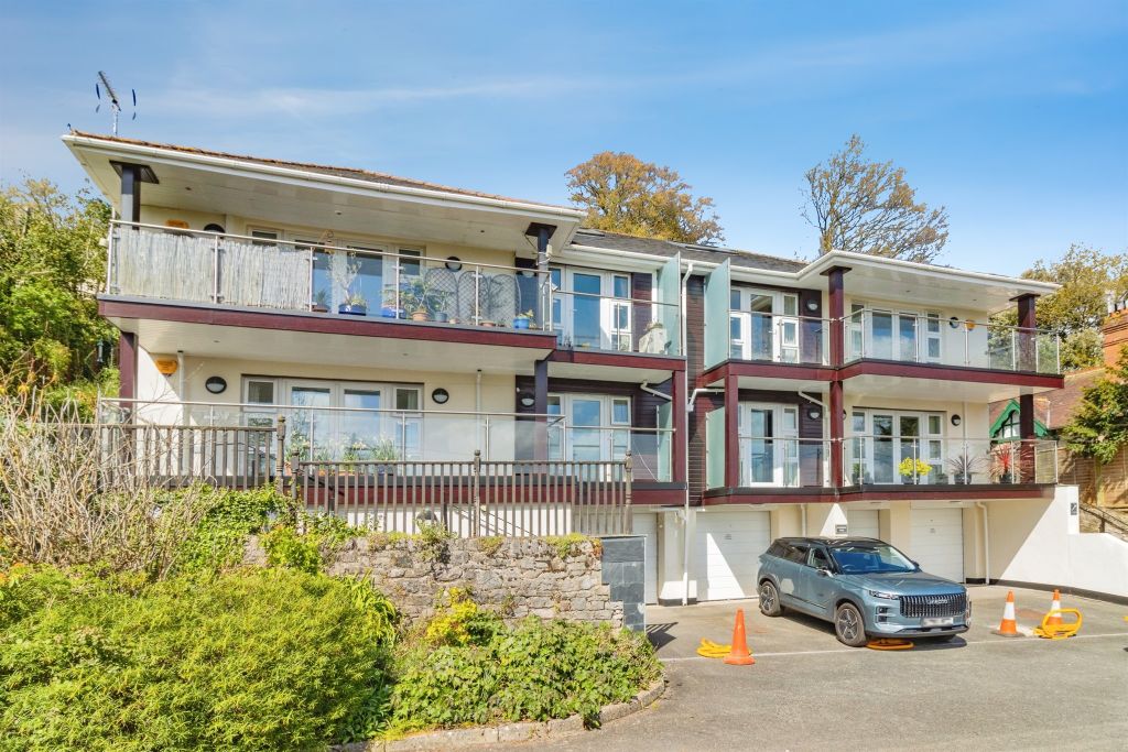 3 bed maisonette for saleCollege Road, Newton Abbot TQ12
