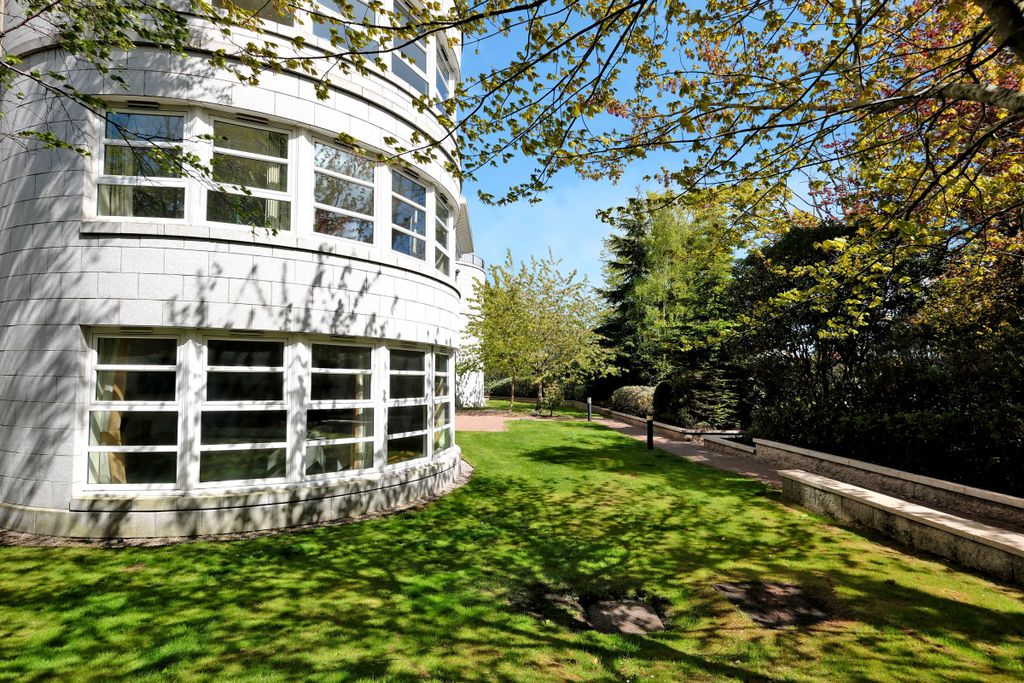 Additional image 9 of 2 bed flat for saleGreat Western Road, The City Centre, Aberdeen AB10