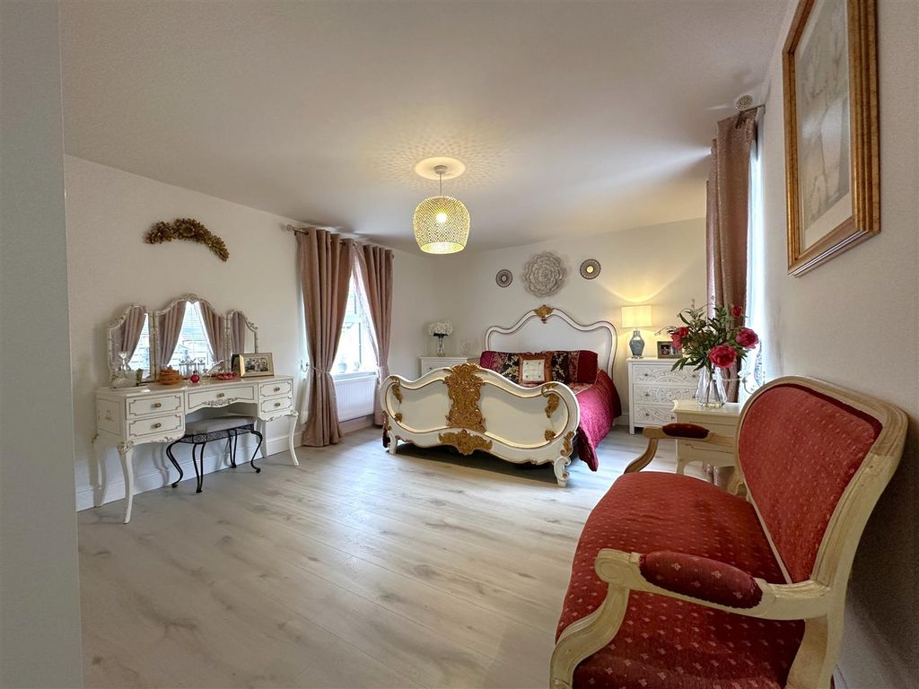 Additional image 11 of 4 bed detached house for saleBlenheim Avenue, Fernwood, Newark NG24