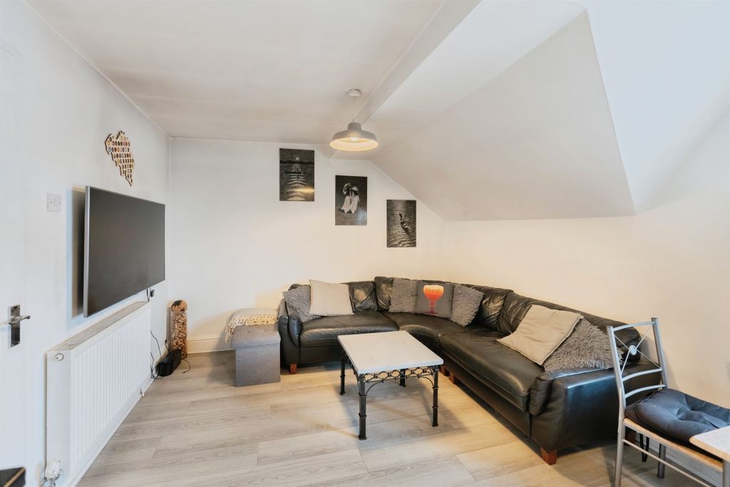 Additional image 4 of 2 bed flat for saleGrange Road West, Prenton CH43