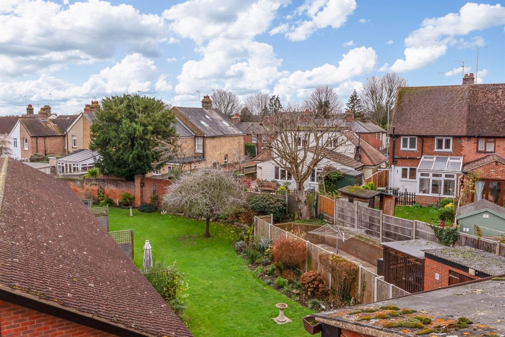 Additional image 7 of 1 bed flat for saleHigh Street, Maldon CM9