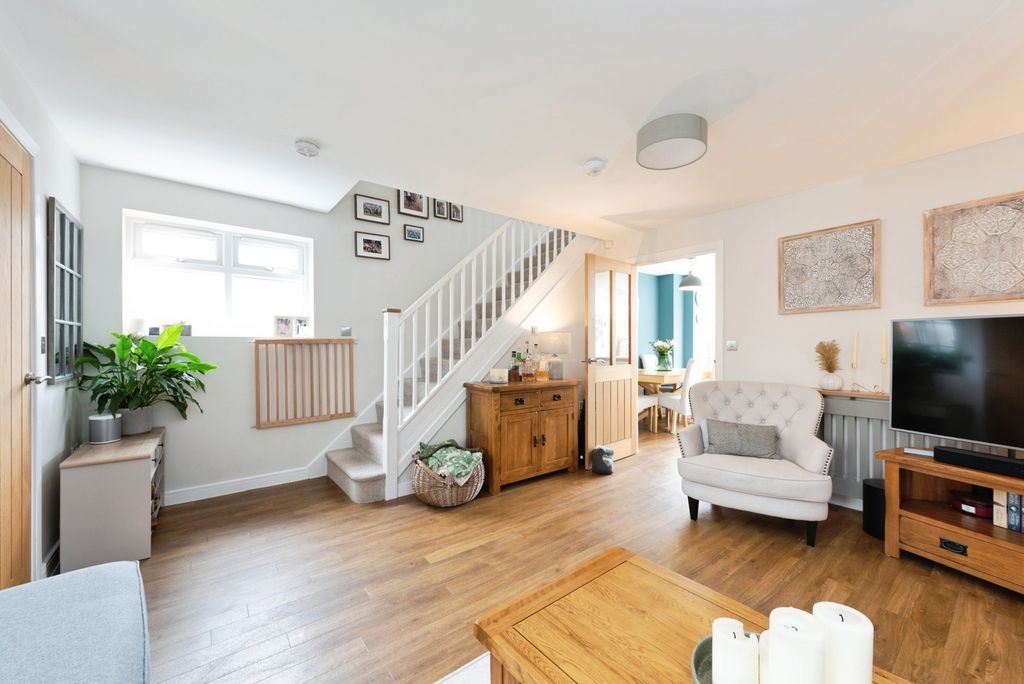 Additional image 2 of 4 bed end terrace house for saleSchoolgate Drive, Morden SM4