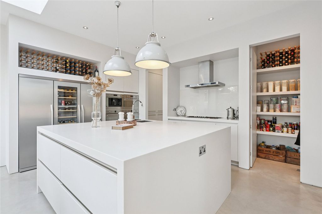 Additional image 30 of 6 bed semi-detached house for saleThetford Road, New Malden KT3