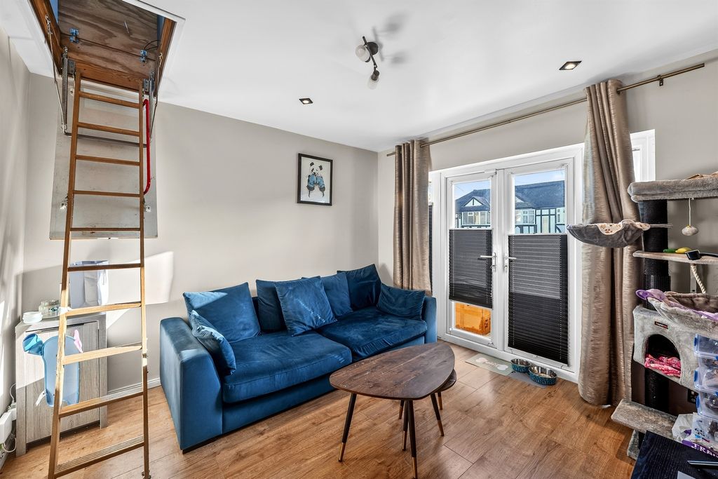 Additional image 6 of 2 bed maisonette for saleLynmouth Avenue, Morden SM4