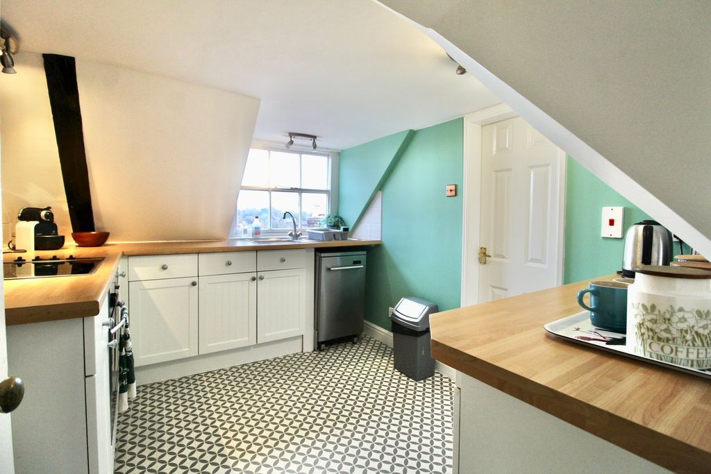 Additional image 12 of 1 bed flat for saleHigh Street, Lymington SO41