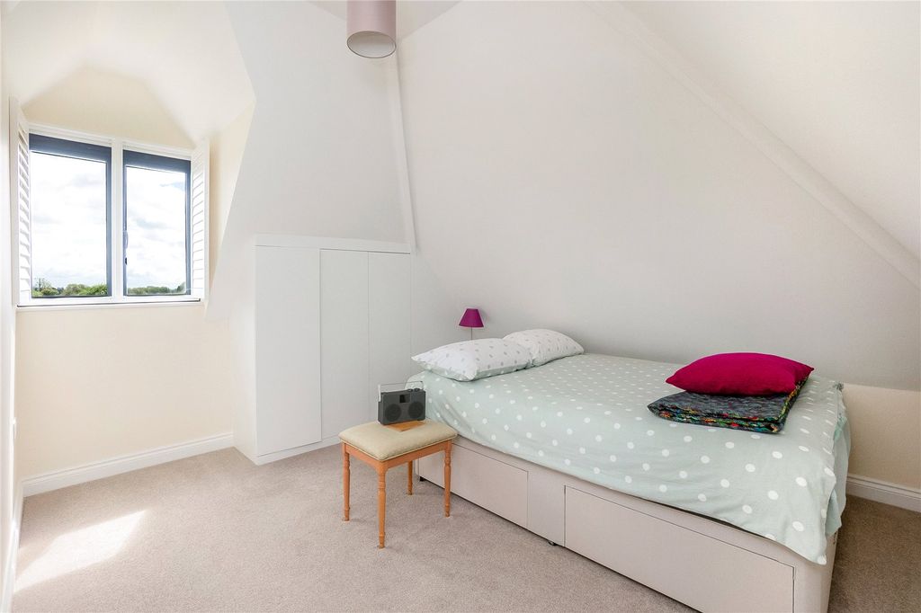 Additional image 9 of 2 bed country house for saleEvenlode Road, Moreton-In-Marsh, Gloucestershire GL56
