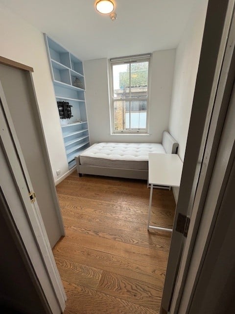 3 Bed Flat, Theobalds Road, WC1X, N1 7GU photo 4