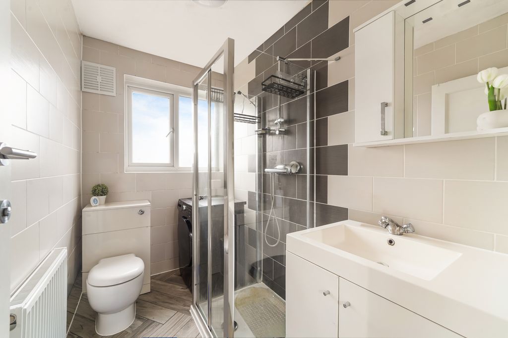 Additional image 5 of 2 bed maisonette for saleTudor Drive, Morden SM4