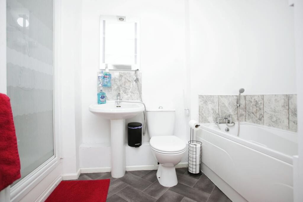 Additional image 10 of 2 bed flat for saleSilken Court, Nuneaton CV11