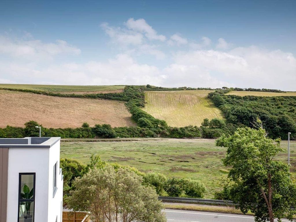 Additional image 13 of 4 bed semi-detached house for saleGannel Road, Newquay TR7