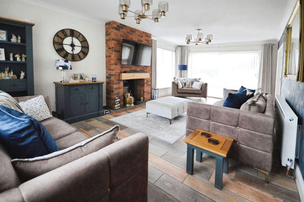 Additional image 7 of 3 bed detached house for saleFfordd Dinas, Cwmavon, Port Talbot SA12