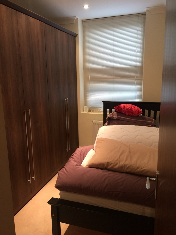 3 Bed Flat, Newman Street, W1T, N1 7GU photo 4