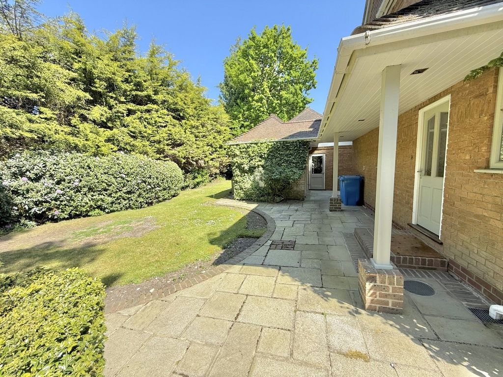 Additional image 44 of 4 bed detached house for saleLawrence Drive, Canford Cliffs, Poole BH13
