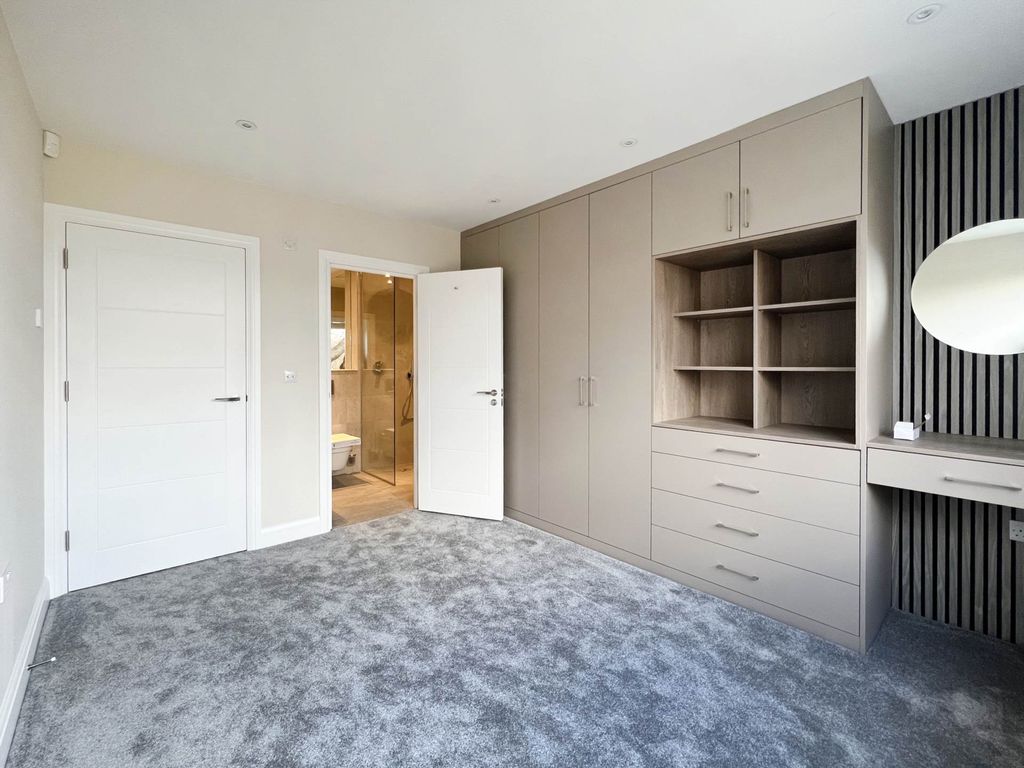 Additional image 16 of 4 bed terraced house for saleWoodfield Gardens, New Malden KT3