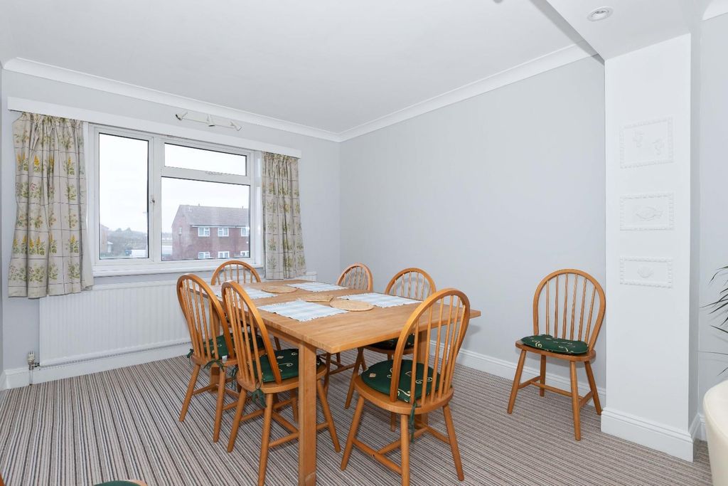 Additional image 27 of 3 bed semi-detached house for saleBrighton Road, Lancing BN15