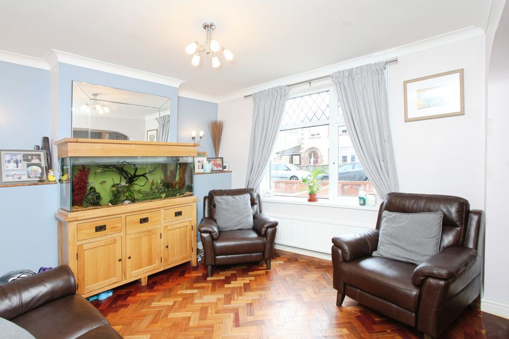 Additional image 4 of 4 bed semi-detached house for saleLon Heulog, Pontypridd CF37