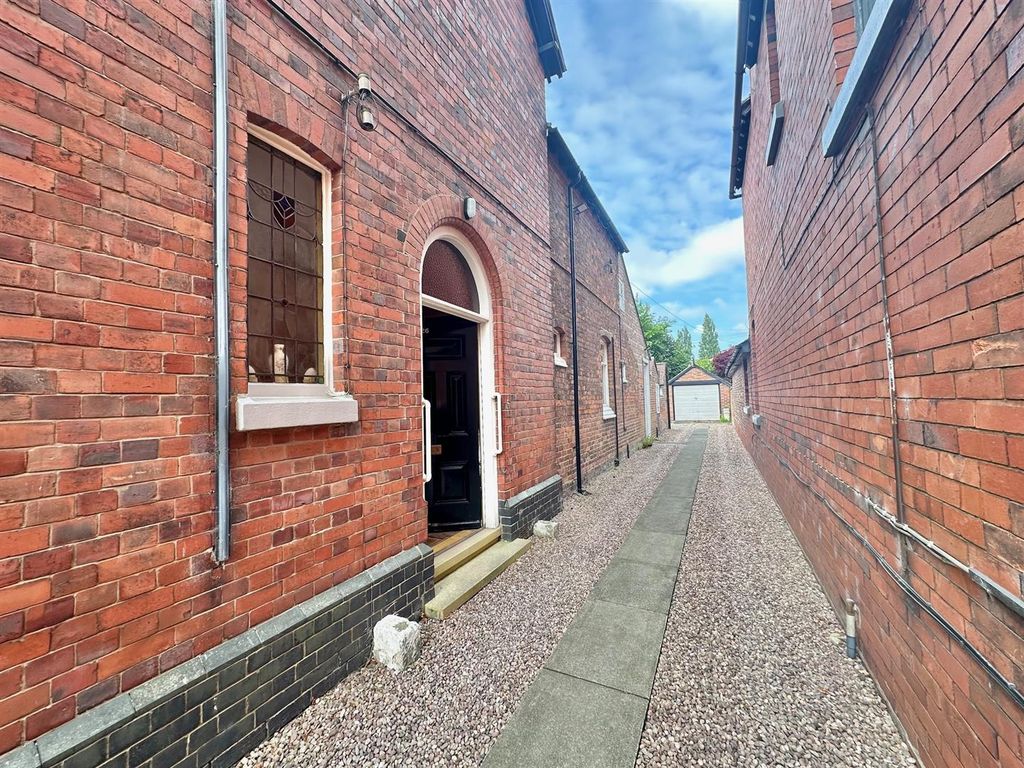 Additional image 21 of 4 bed flat for saleWellington Road, Nantwich, Cheshire CW5