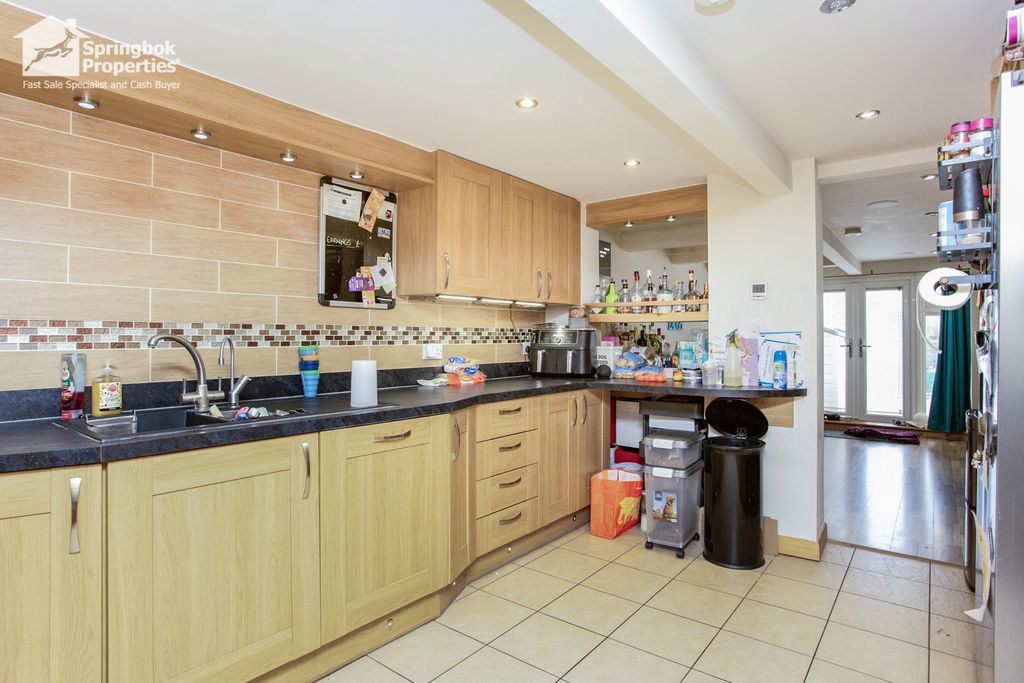 Additional image 5 of 5 bed detached house for saleCaryl Road, Lytham St. Annes, Lancashire FY8