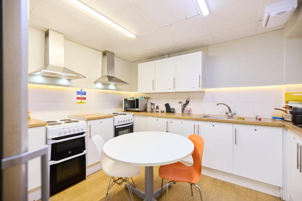 Room in a Shared House, Medway Street, SW1P, N1 7GU photo 4