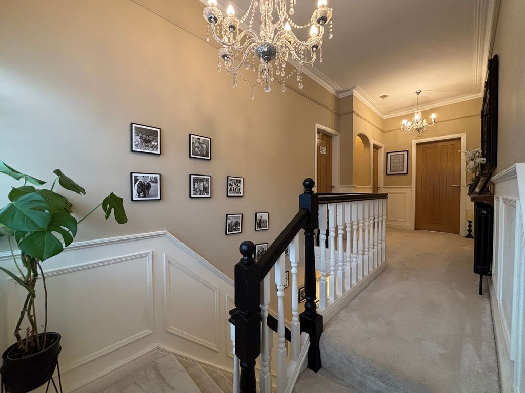 Additional image 11 of 5 bed semi-detached house for saleHazelhurst Road, Worsley M28