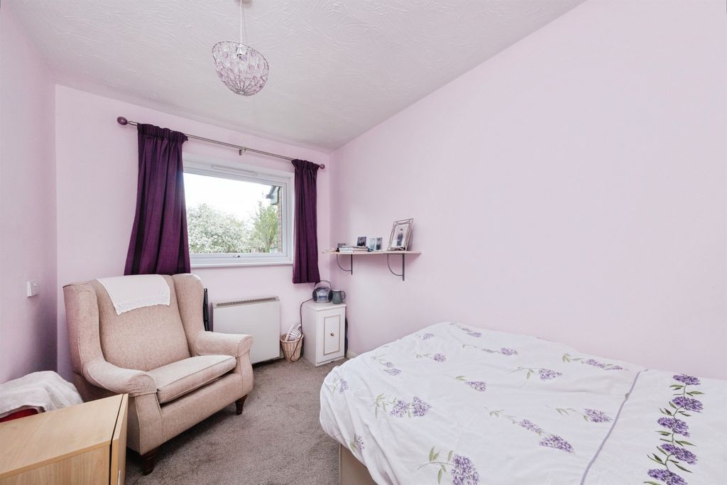Additional image 10 of 2 bed flat for saleRuskin Court, Newport Pagnell MK16