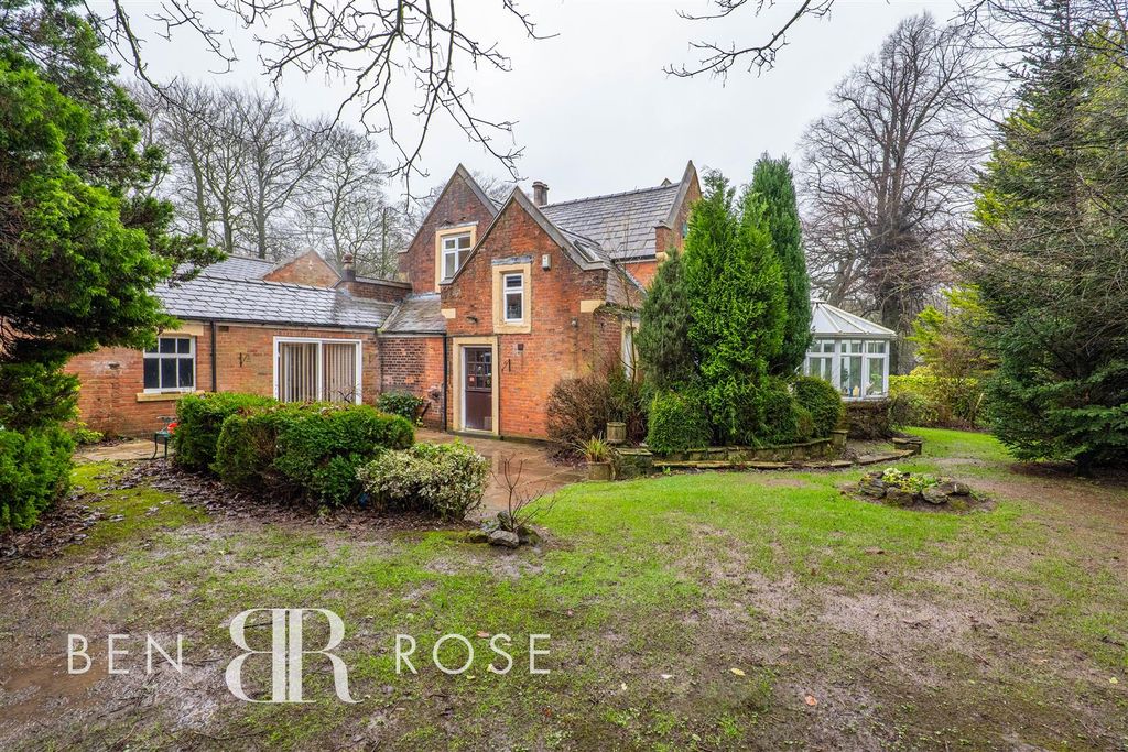 Additional image 49 of 4 bed detached house for saleThe Grange, D'urton Lane, Broughton, Preston PR3