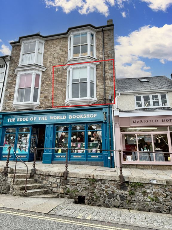 2 bed flat for saleMarket Jew Street, Penzance TR18