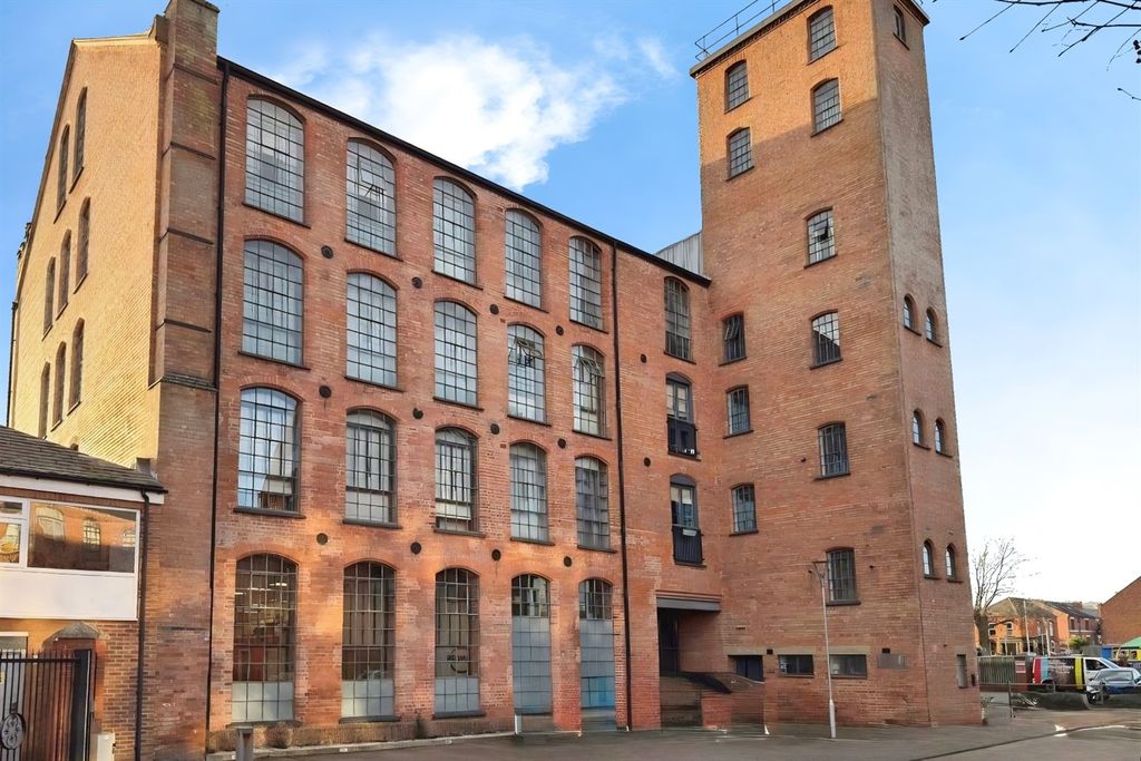 Additional image 2 of 2 bed flat for sale21 The Lace Mill, Wollaton Road, Beeston NG9