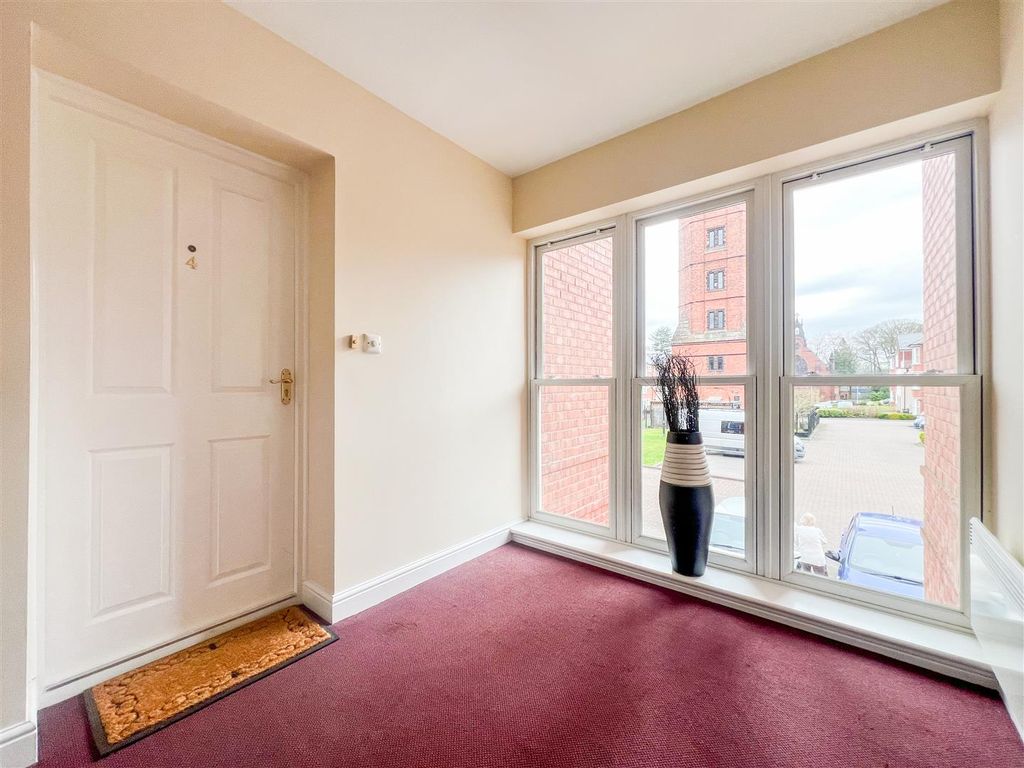 2 bed flat for saleWillow Drive, Cheddleton ST13 photo 2