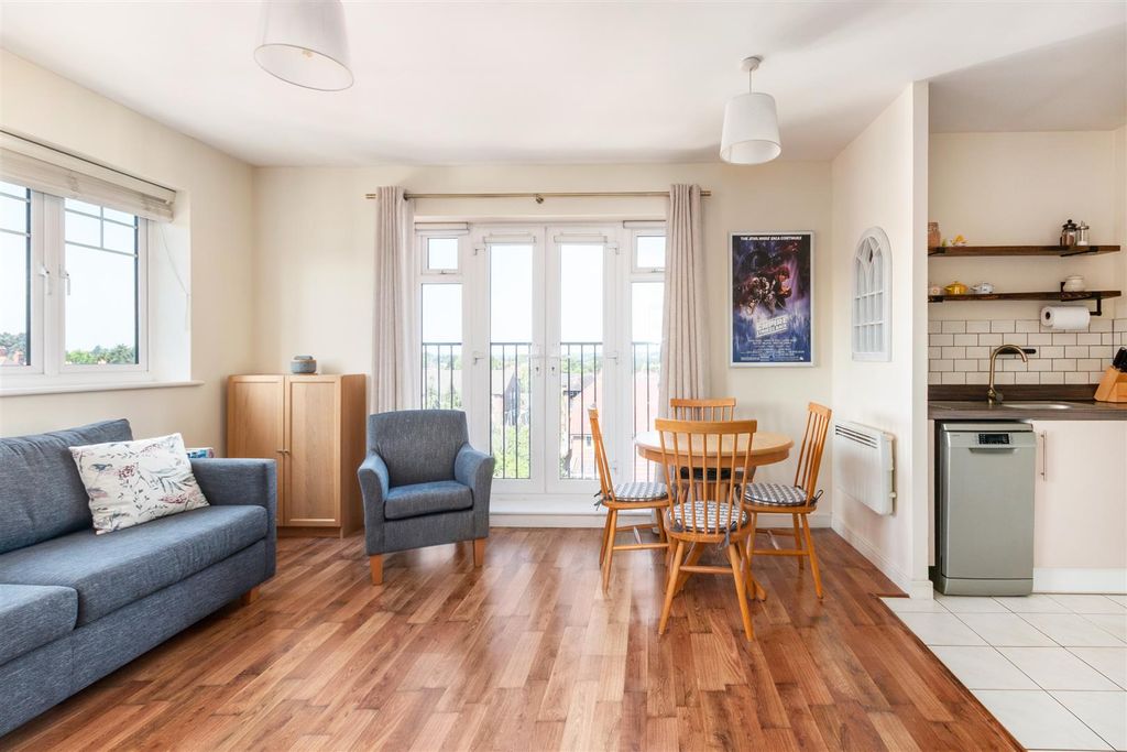 Additional image 6 of 2 bed flat for saleSchoolgate Drive, Morden SM4