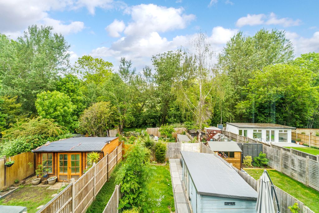 Additional image 15 of 2 bed maisonette for salePark View, Wandle Road, Morden SM4