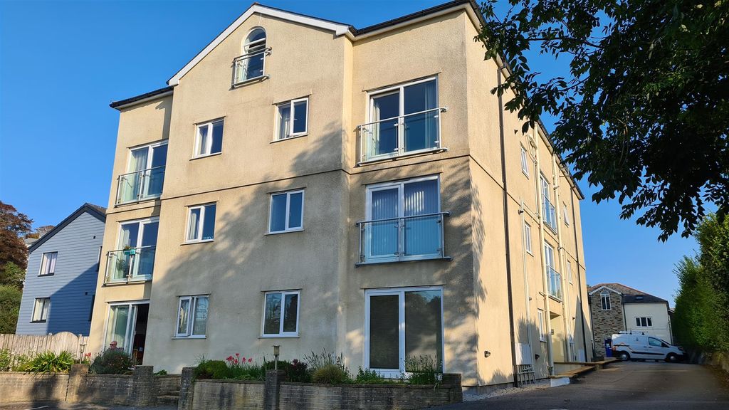 2 bed flat for saleWestern Road, Launceston PL15