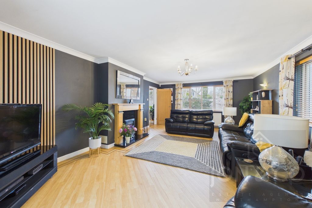 Additional image 14 of 4 bed detached house for salePark View, Moulton, Northampton NN3