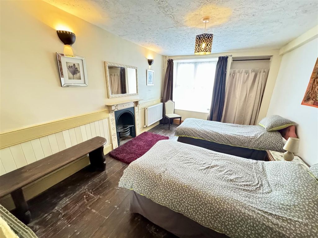 Additional image 10 of 5 bed property for saleLlanddeusant, Llangadog SA19