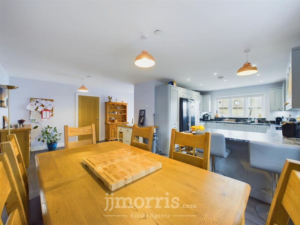 Additional image 12 of 4 bed property for saleCaeberllan, Adpar SA38