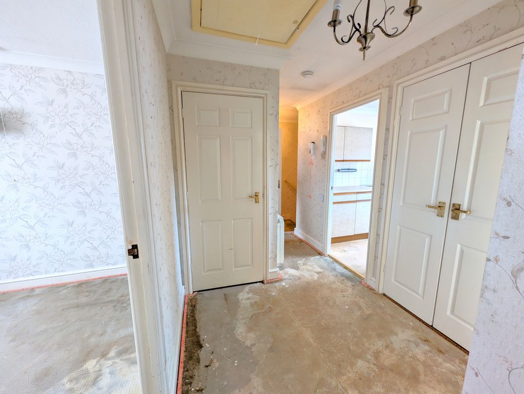 Additional image 7 of 2 bed flat for saleSutton Court, Skegness PE25