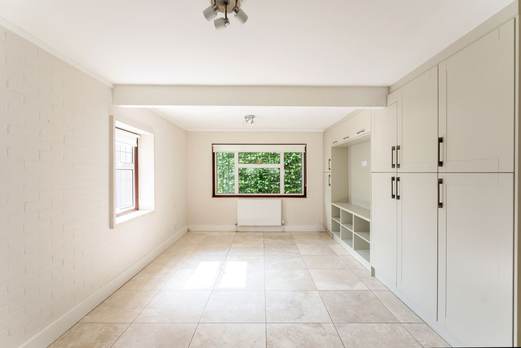 Additional image 7 of 5 bed detached house for saleQuarrywood Road, Marlow SL7