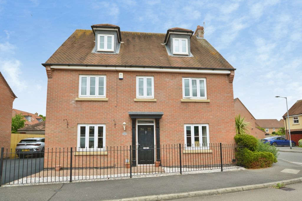 5 bed detached house for saleGilbert Way, Fernwood NG24