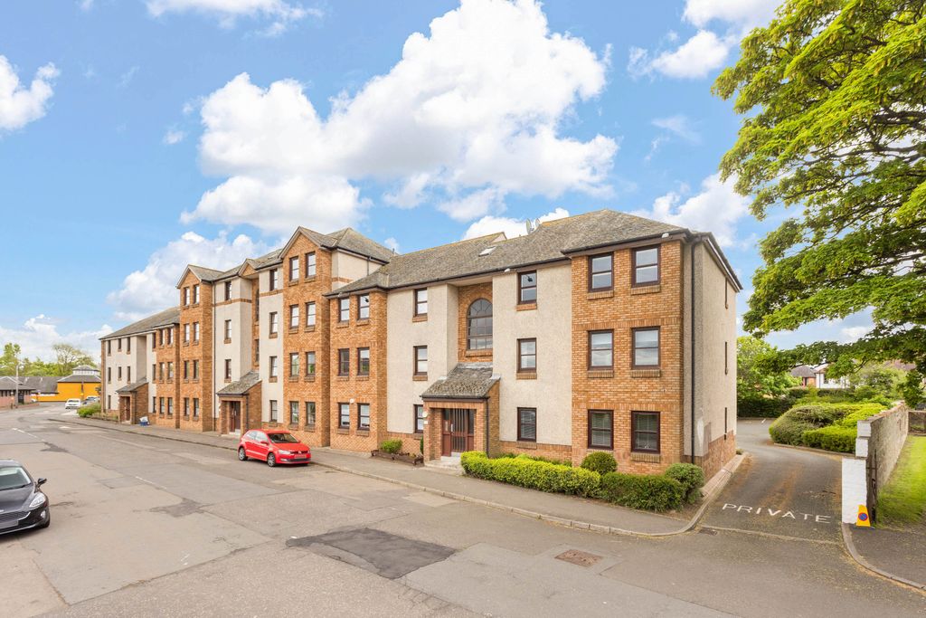 Additional image 15 of 2 bed flat for sale4 The Paddock, Balcarres Road, Musselburgh EH21