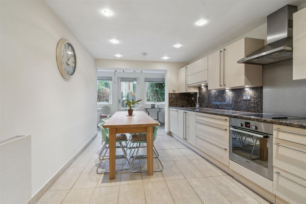 Additional image 10 of 3 bed property for saleHigh Street, Olney MK46