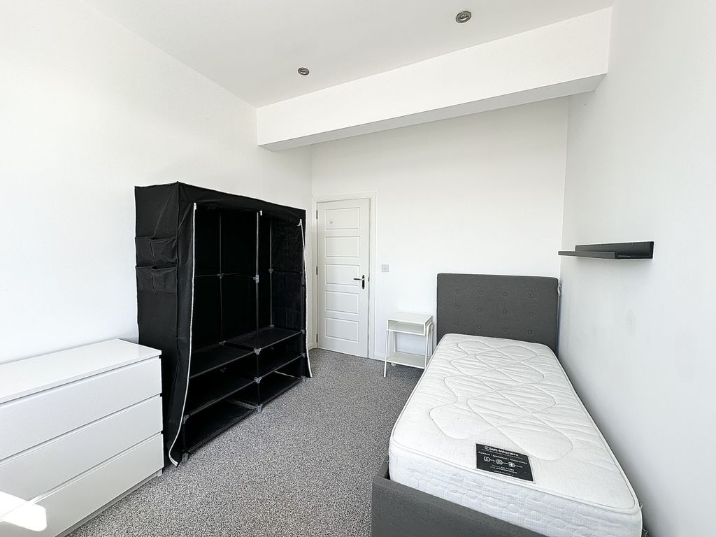 Additional image 14 of 3 bed flat for saleThe Sorting Office, West Cliff, Preston PR1