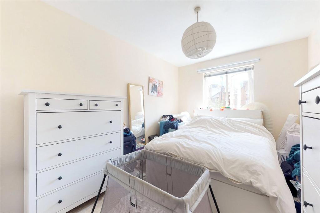 2 Bed Flat, Webber St, SE1, N1 7GU photo 4