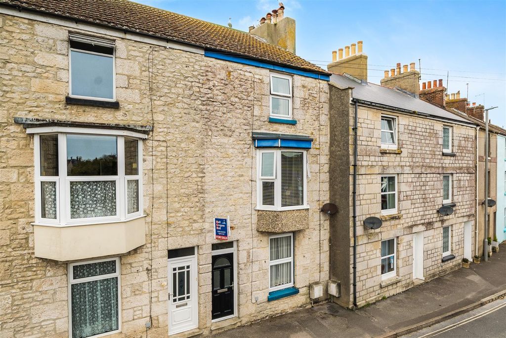 4 bed terraced house for saleEaston Square, Portland DT5
