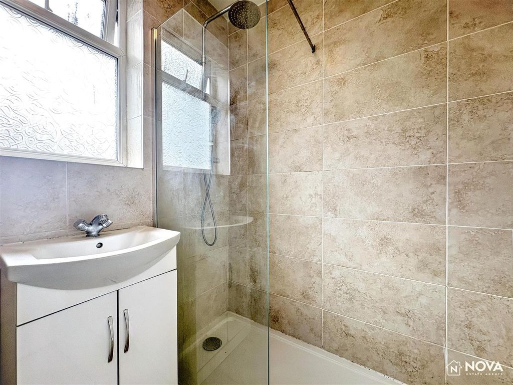 Additional image 30 of 9 bed detached house for saleLansdowne House, Luton LU3