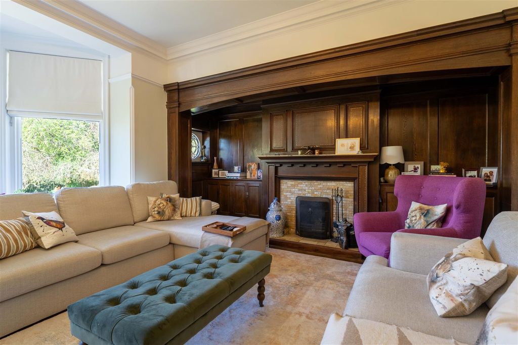 Additional image 9 of 7 bed semi-detached house for saleAbington Park Crescent, Northampton NN3