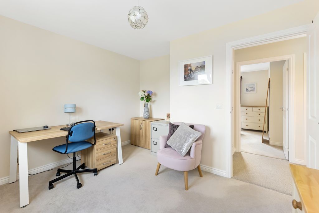 Additional image 15 of 4 bed detached house for sale4 Corby Craig Crescent, Bilston, Roslin EH25