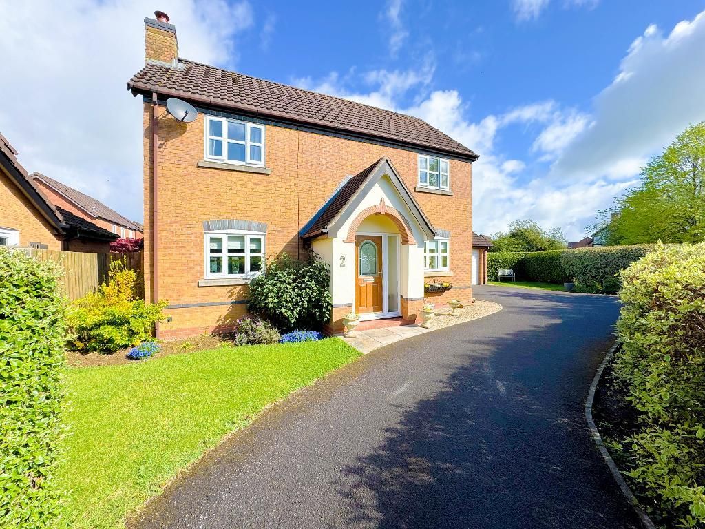 4 bed detached house for saleCornflower Way, Melksham, Wiltshire SN12