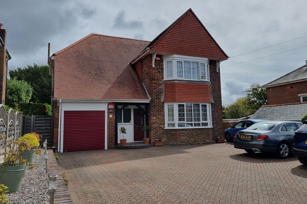 4 bed detached house for saleDrayton, Hampshire PO6