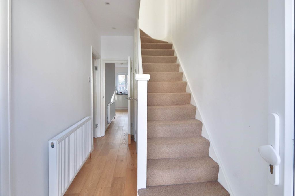 Additional image 2 of 3 bed end terrace house for saleByron Avenue, New Malden KT3