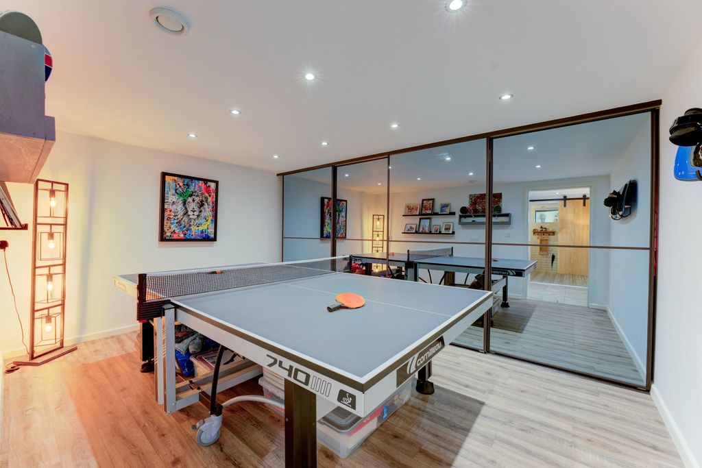 Additional image 13 of 4 bed detached house for saleBrighton Road, Lancing BN15